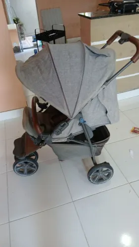 CARRINHO DE BEBE