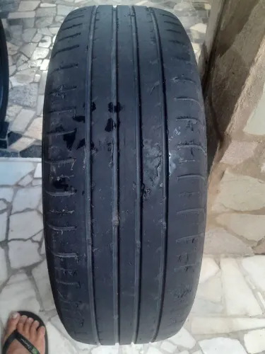 Pneus 215/65/16
