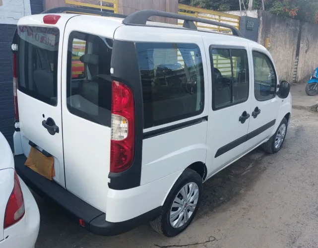 Fiat Doblo Essence 1.8 Flex 16V 5P 2021