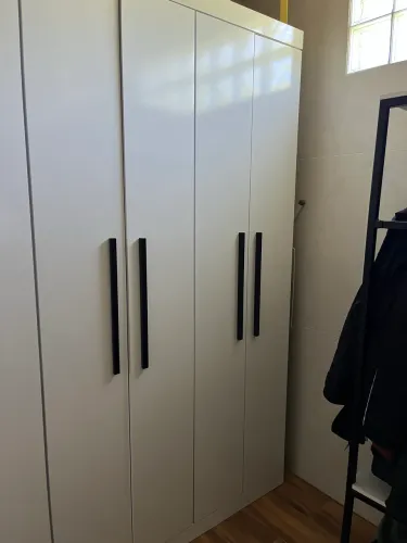 Guarda-roupa Casal 8 Portas 4 Gavetas