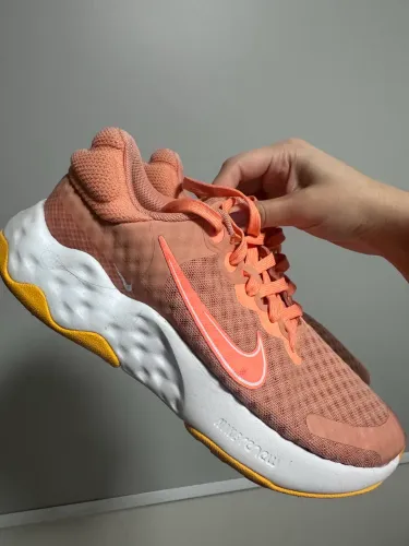 Tênis Nike 