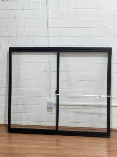 Janela 1.00x1.20 2 folhas PRETA - Oferta por tempo limitado