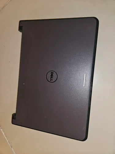 Vendo carcaca de notbook  dell 3340 