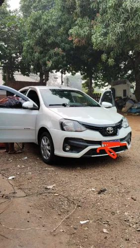 Toyota Etios X Plus Sedan 1.5 Flex 16V 4P Mec. 2019