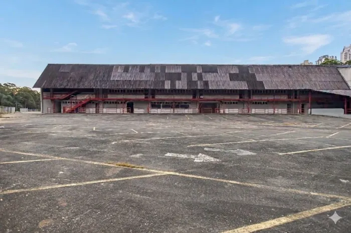Prédio para alugar, 2000 m² por R$ 45.000,00 + taxas/mês - Mossunguê - Curitiba/PR