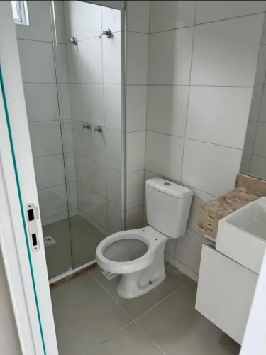Alugo apartamento