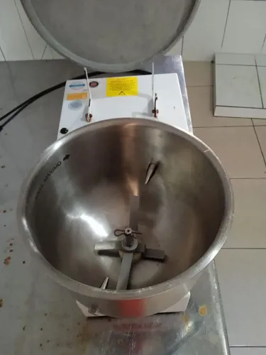 Maquina de desfiar frango G-PANIZ