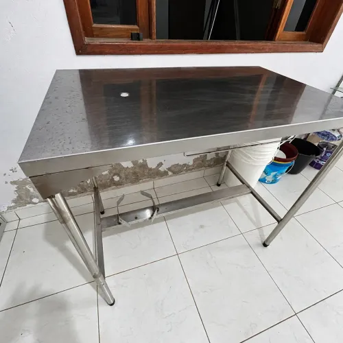 ? MESA INOX VETERINÁRIA À VENDA ?