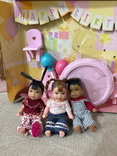 Barbie Happy Family Grávida Neighborhood Bebês Trigêmeos