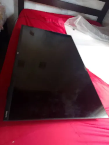 Vendo tv 43 polegadas 