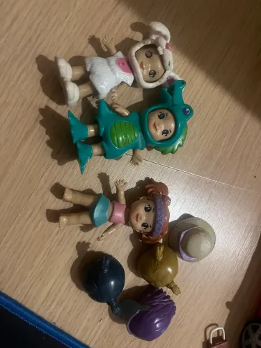 bonequinhos fantasiados