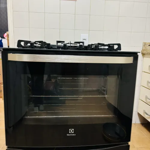 Fogão Eletrolux 5bocas em perfeitas condições!
