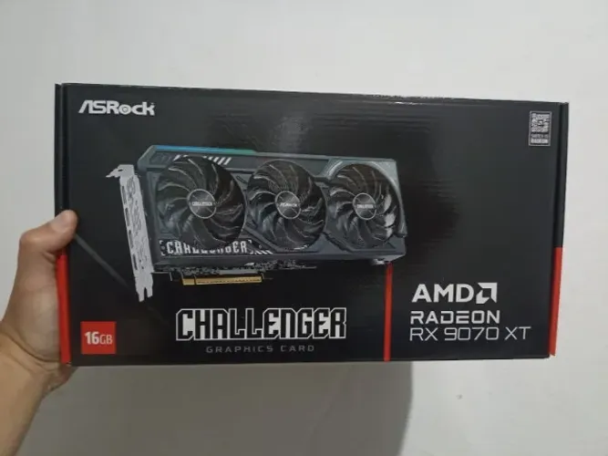 PLACA DE VIDEO ASROCK RX 9070XT 16GB (PLACA NOVA) (ACEITO CARTÃO)