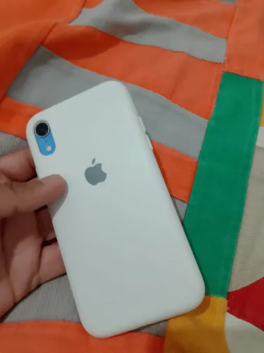 iPhone XR branco
