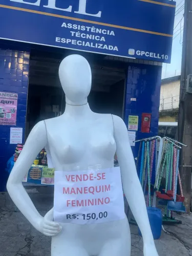Manequim feminina