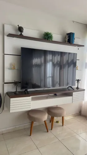 RACK SEMI NOVO: 1,67 comprimento 1,90 largura o móvel da televisão ( rack )