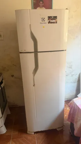 Geladeira Eletrolux