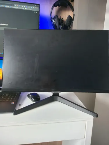 Smart monitor 24 Samsung (Tela quebrada)