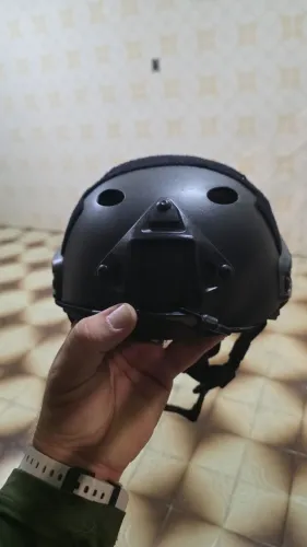 Capacete combate tático