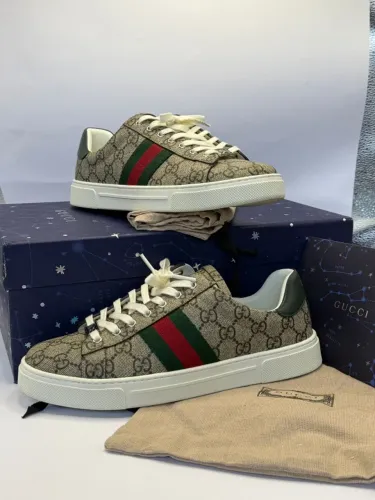 tenis gucci ace web