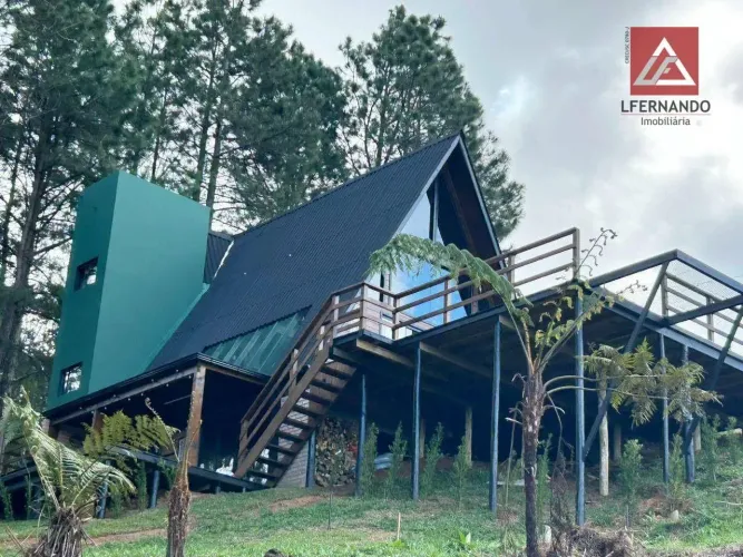 Chalé 2 dormitórios, sendo 1 suíte à venda, 100 m² por R$ 1.800.000 - Alto Rio das Antas -