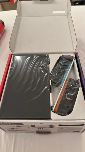 Nintendo Switch 2 - 256GB + Acessórios