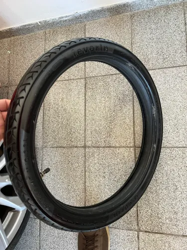 Vende-se