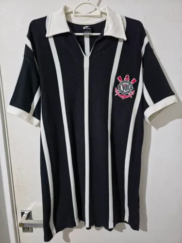 Camiseta Nike Corinthians Retrô Sportswear