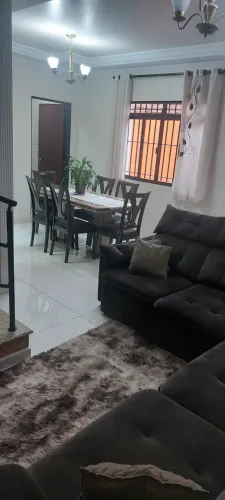 Terreno residencial para venda em Parque Pereira, 250m²