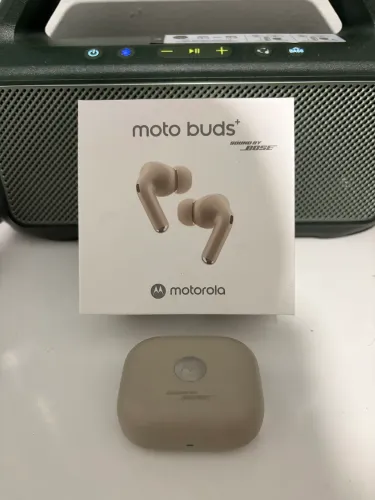 Fone Bluetooth Moto Buds+ Sound By Bose