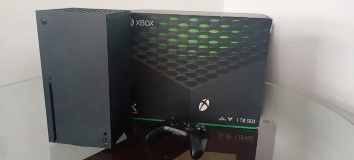 Xbox Série X - Semi novo