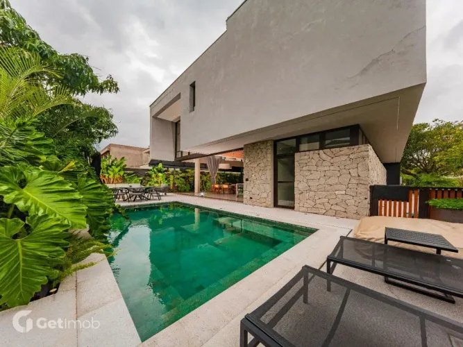 Casa em Condomínio Burle Marx à venda