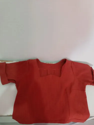 Vendo cropped femenina ( M)