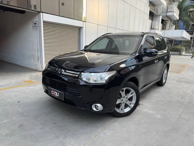 Mitsubishi Outlander 3.0/ GT 3.0 V6 Aut. 2015