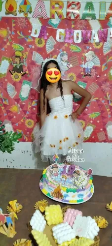 Vê do vestido de festa junina serve tamanho P