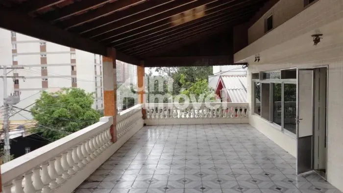 VENDA OU LOCAÇÃO - LINDA CASA - 2 SALÕES COMERCIAIS - VILA MADALENA - LOCALIZAÇÃO PRIVILEG