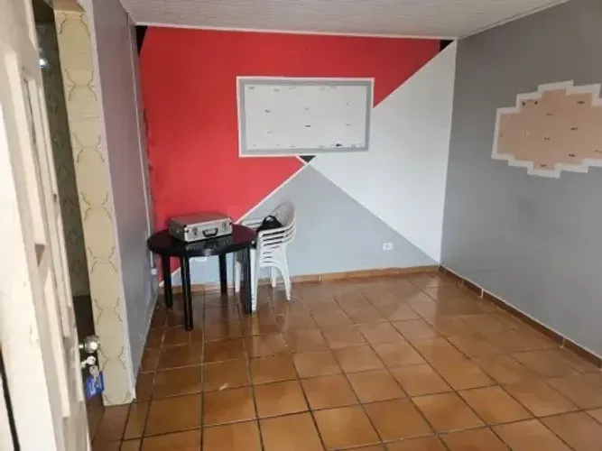Casa Térrea para Venda em São Paulo, Jardim Maracá, 2 dormitórios, 2 banheiros, 4 vagas