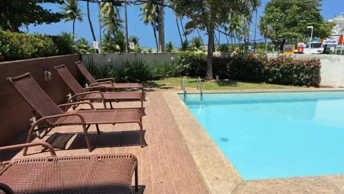 Imóvel para aluguel possui 65 metros quadrados com 2 quartos em Cabo Branco - João Pessoa