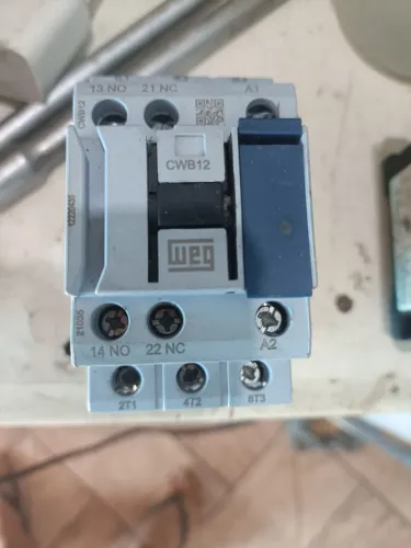 Contator Weg CWB12