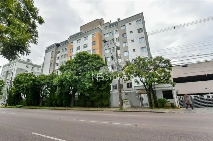 Oportunidade 3 quartos suite no Capão Raso