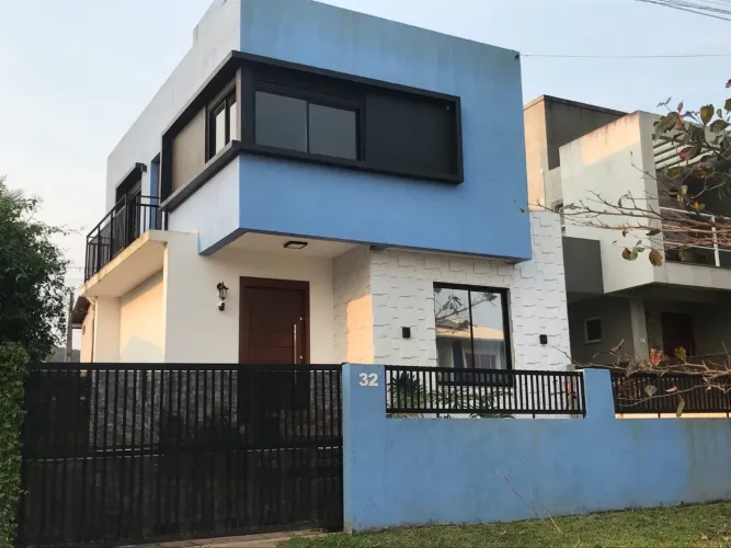 Casa de aluguel anual em garopaba