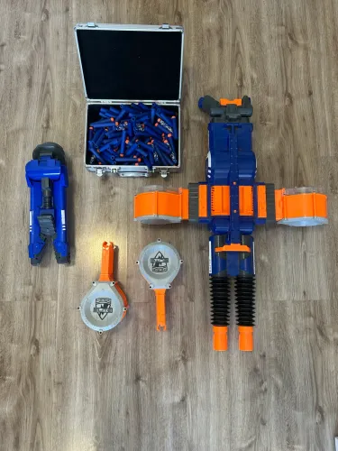 Nerf N-Strike Elite Rhino-Fire motorizado 