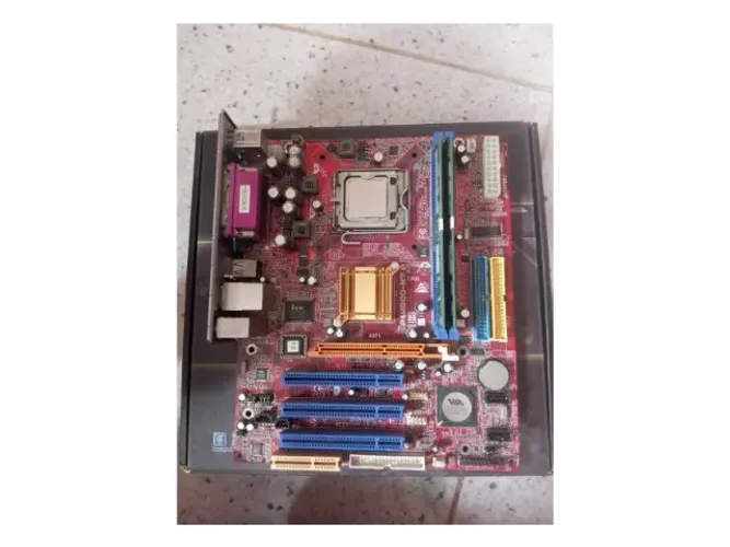 Kit Placa Mãe ASUS P4M800-M7 + Celeron D + 2GB RAM DDR