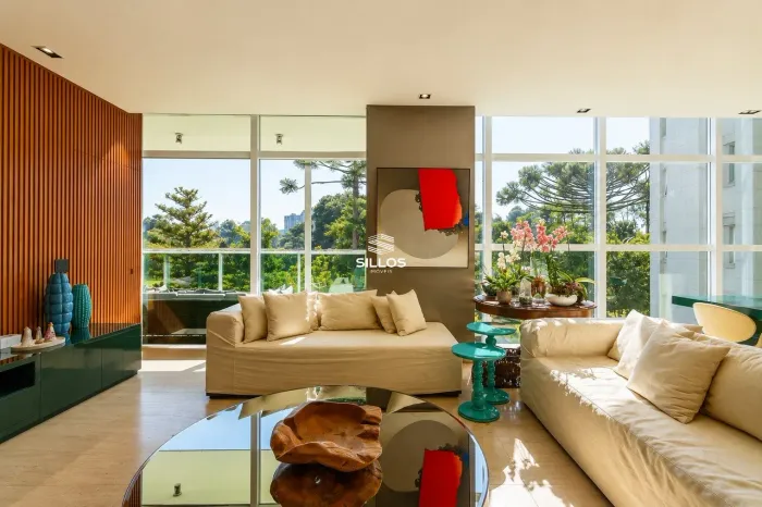Apartamento com 4 quartos para vender no Hugo Lange em Curitiba