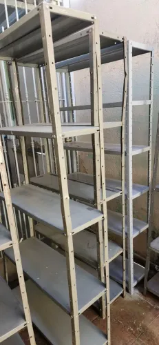 Estante prateleira de ferro para estoque usada 30cm tenho 15 a pronta entrega barato
