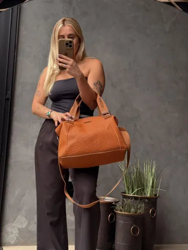Bolsa Feminina Estilo Arezzo Baú Weekender - Design Elegante | Grande Capacidade