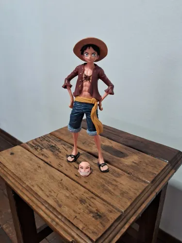 Boneco Luffy One Piece 