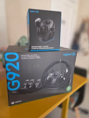 Volante G920 Logitech + Câmbio
