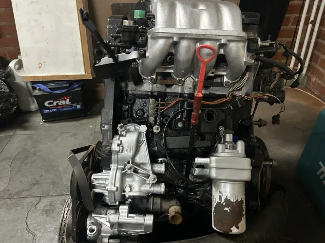 Motor 2.0 fluxo cruzado Golf Mk3 GTi