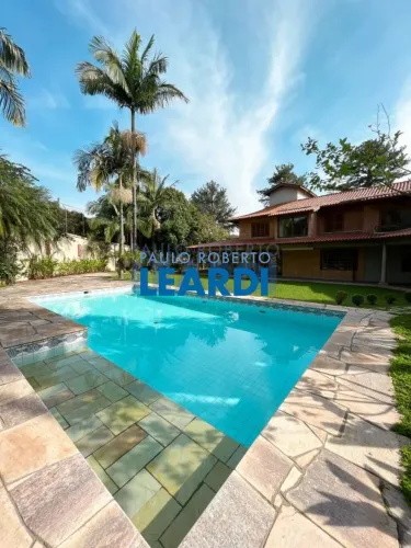 CASA EM CONDOMÍNIO - ALPHAVILLE - SP